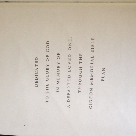 πΈ| Hardcover | Holy Bible - Picture 2 of 3